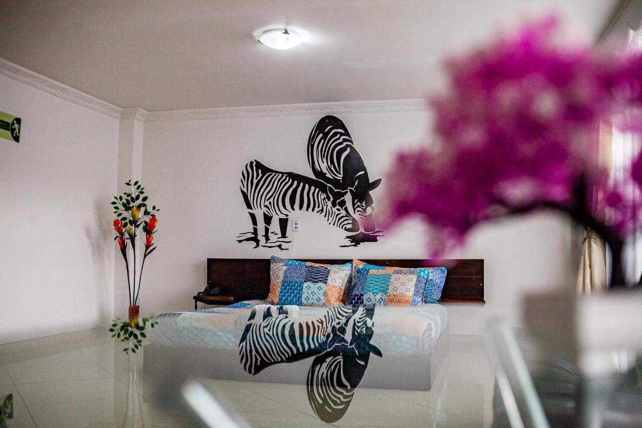 Hotel Zaclordy Ubate Bagian luar foto