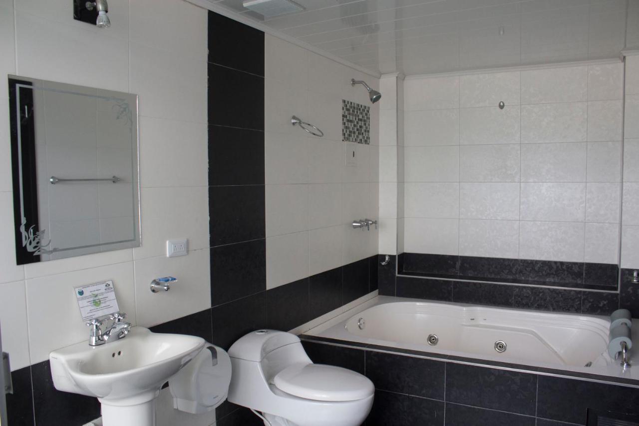 Hotel Zaclordy Ubate Bagian luar foto