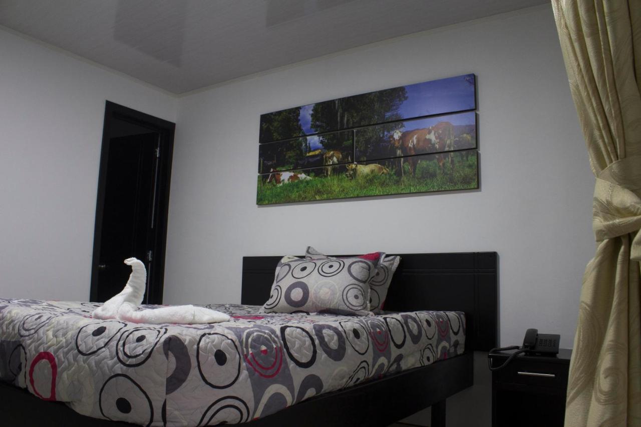 Hotel Zaclordy Ubate Bagian luar foto